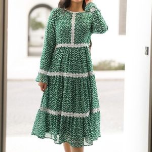 Dainty Jewells Summer Daze green and white midi dress. Size S Like new .